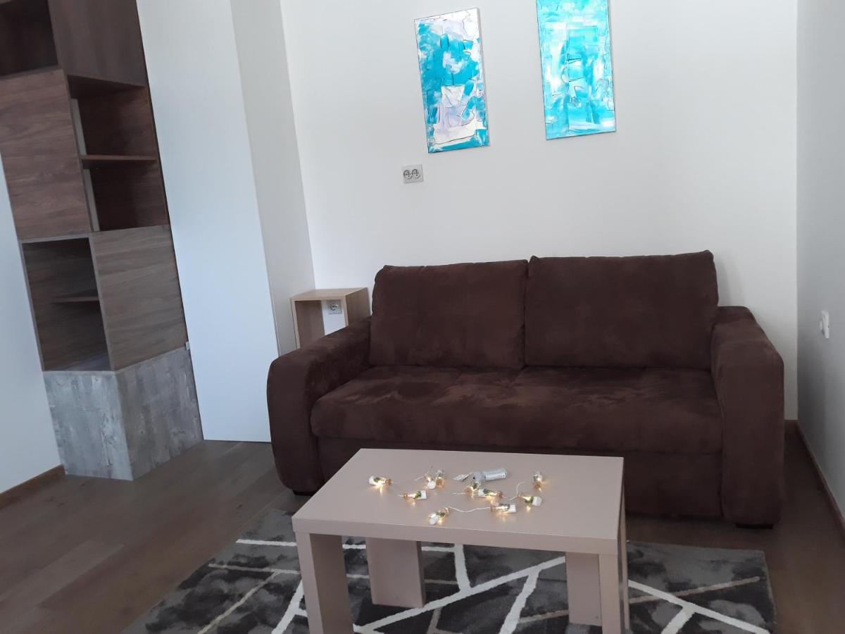 Apartmani Exit Pale Luaran gambar